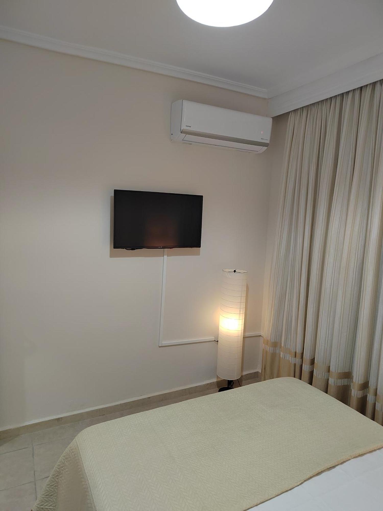 Kostalek Apartment Peraía Екстериор снимка