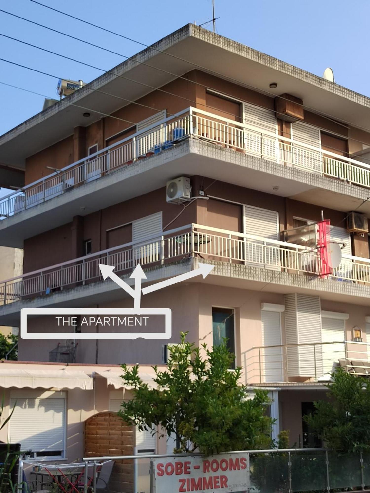 Kostalek Apartment Peraía Екстериор снимка